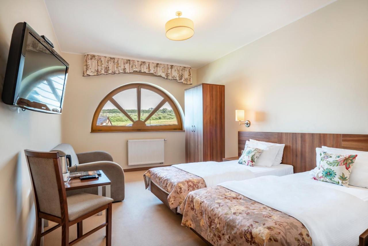 Labedz Hotel Karczma Iława Dış mekan fotoğraf